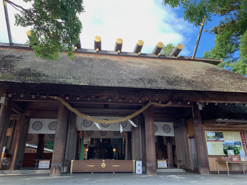 伊勢籠神社